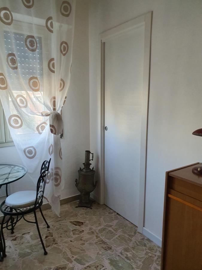Casa Di Nonna Signorina Panzió Giarre Kültér fotó